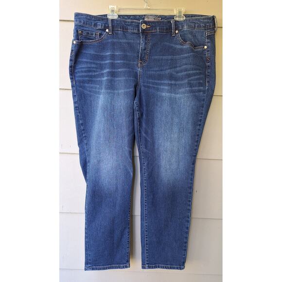Torrid Vintage Stretch Straight Jeans Blue Size 22 R x 29" 98% Cotton 2% Spandex - Picture 1 of 7
